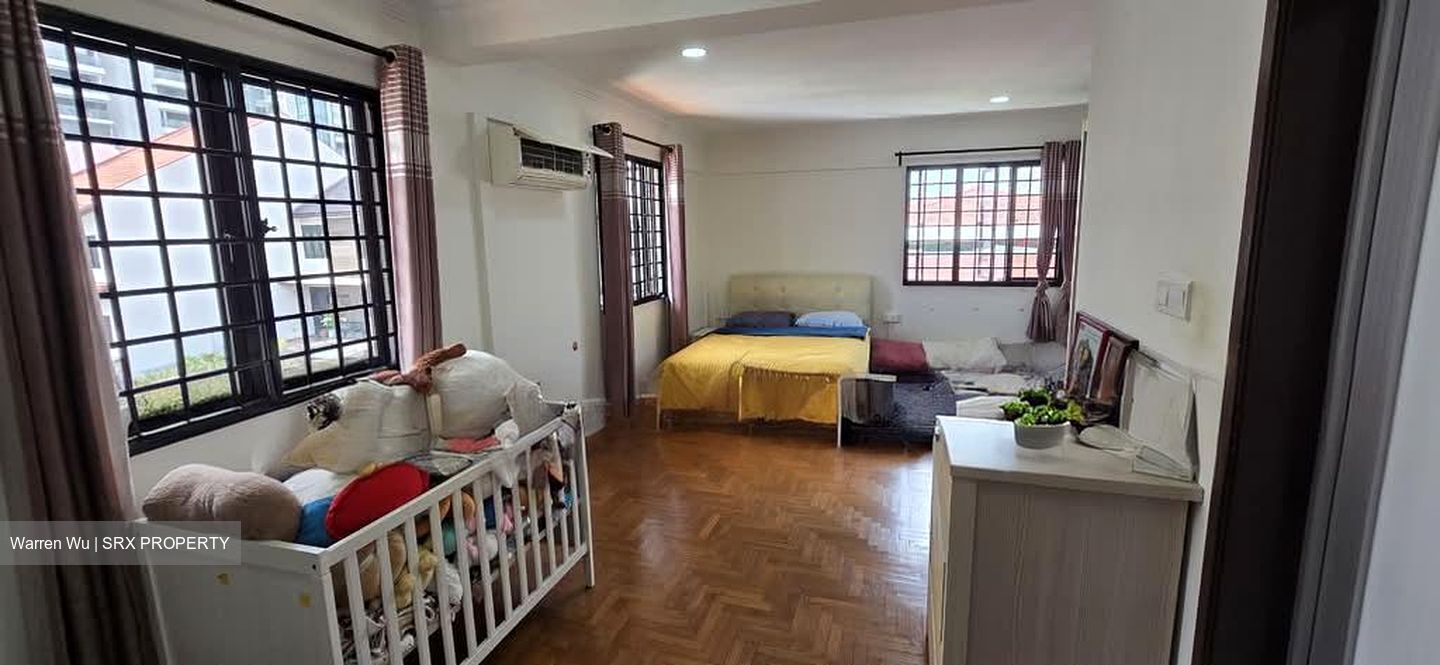 Simon Road (D19), Terrace #547608181